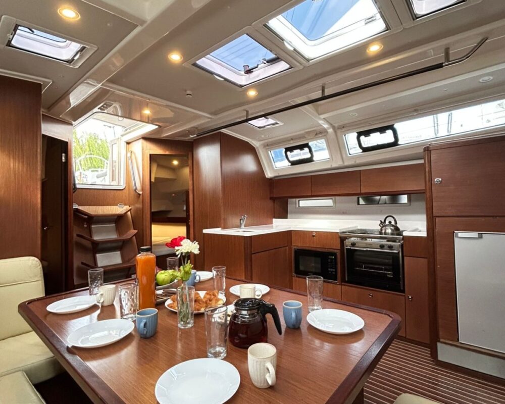 Bavaria cruiser 46 Style Anemoni