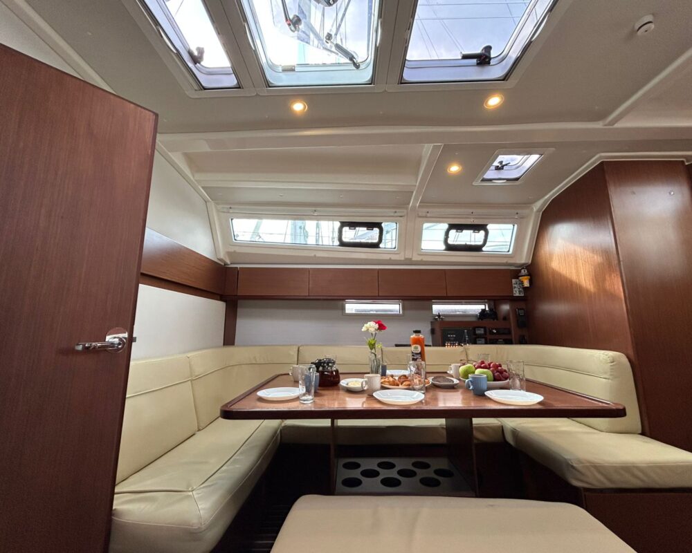 Bavaria cruiser 46 Style Anemoni